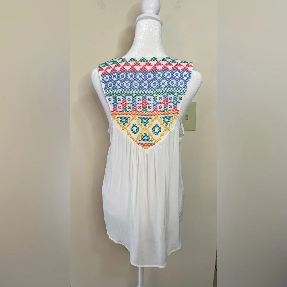 Lovestitch Women’s Bohemian Embroidery Tank Top V- Neck Size Medium. NWT - Picture 14 of 17